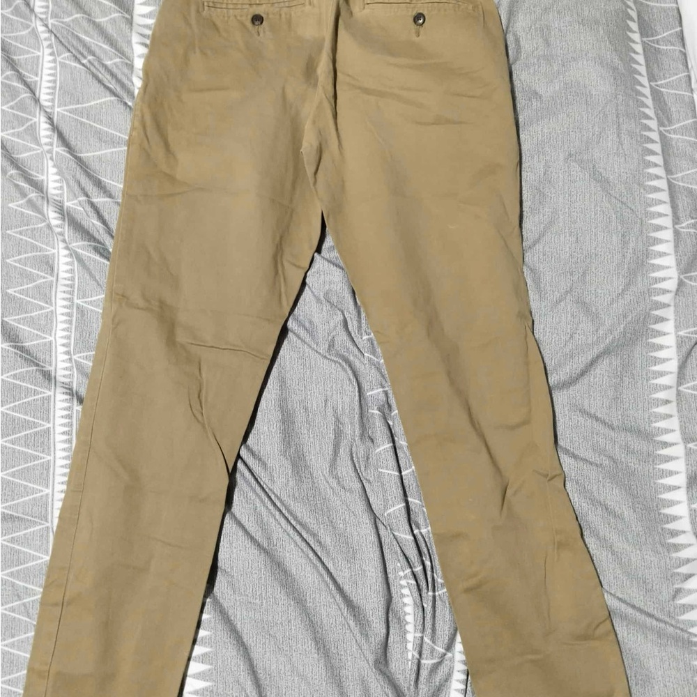 GAP Men's Khaki Chinos